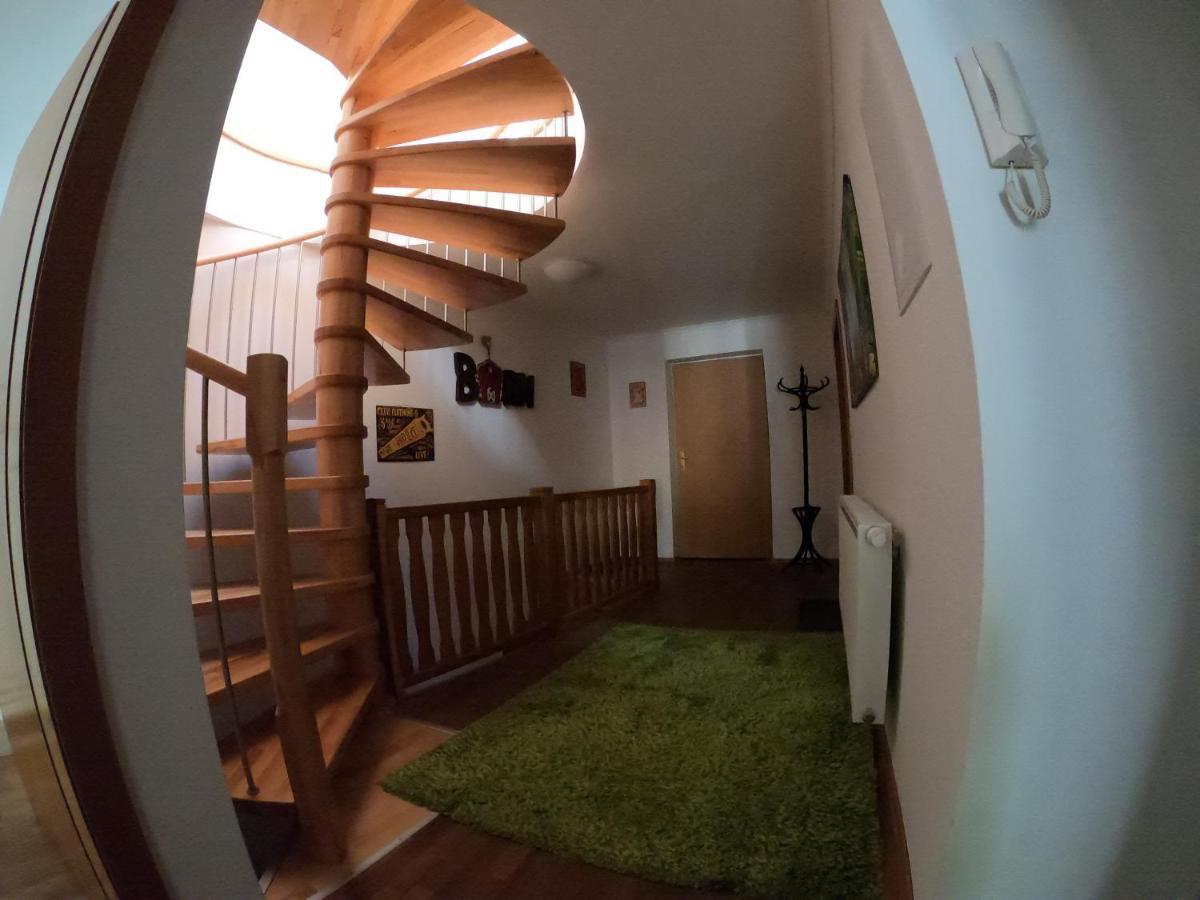 Ferienwohnung Kaffeewerkstatt Saint Wolfgang Esterno foto
